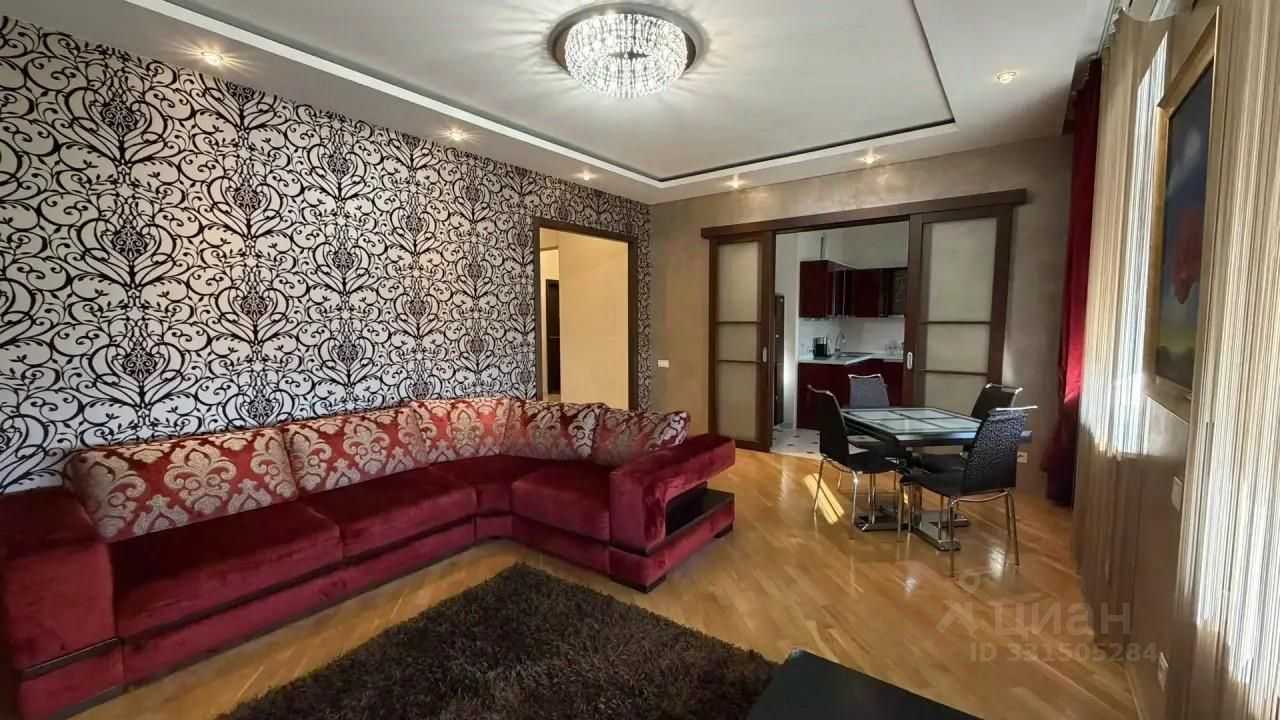 2-комнатная квартира, 100 м²