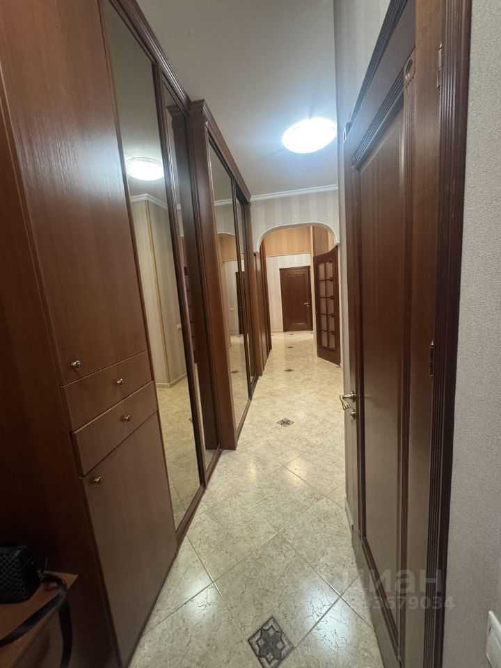 3-комнатная квартира, 117 м² — фотография 2