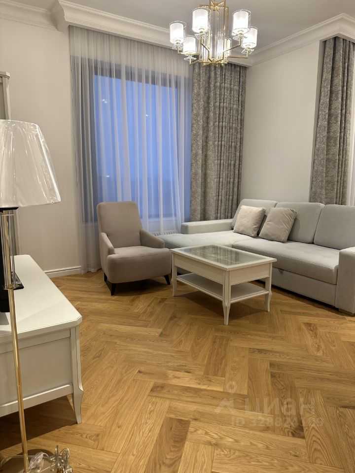 3-комнатная квартира, 76 м² — фотография 2