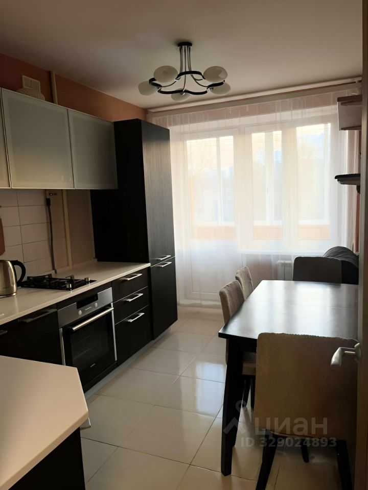 1-комнатная квартира, 35 м² — фотография 2