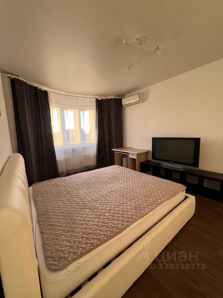 1-комнатная квартира, 38 м² — фотография 3