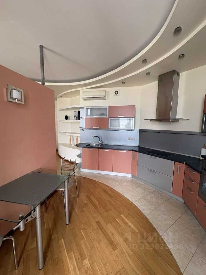 2-комнатная квартира, 81 м²