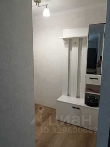 1-комнатная квартира, 30,4 м² — фотография 2