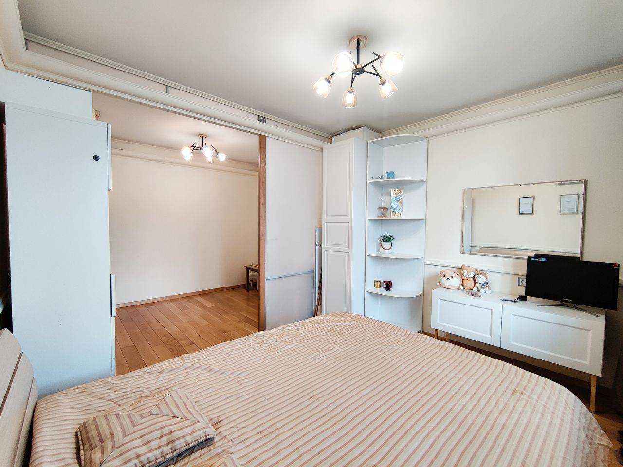 1-комнатная квартира, 37,9 м² — фотография 2