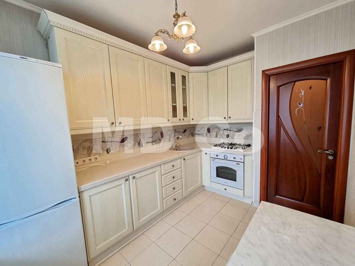 1-комнатная квартира, 42 м² — фотография 2