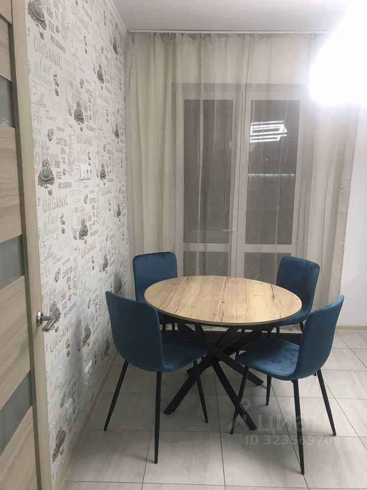2-комнатная квартира, 60 м² — фотография 3
