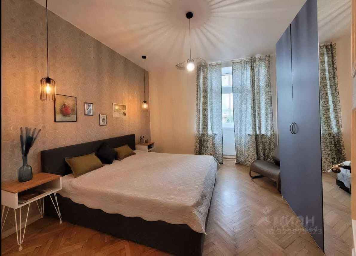 2-комнатная квартира, 66 м² — фотография 2