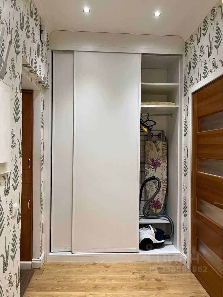 2-комнатная квартира, 58 м² — фотография 3