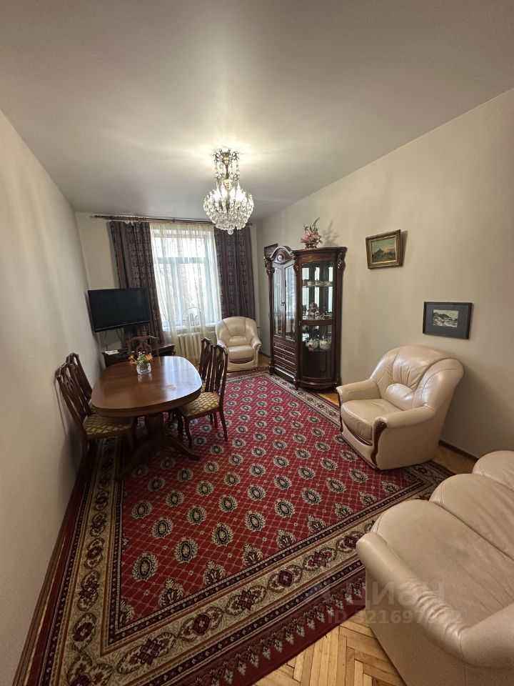3-комнатная квартира, 90 м² — фотография 2