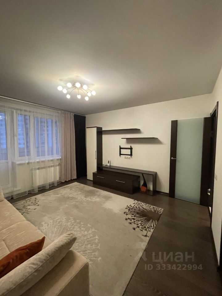 1-комнатная квартира, 42 м² — фотография 2