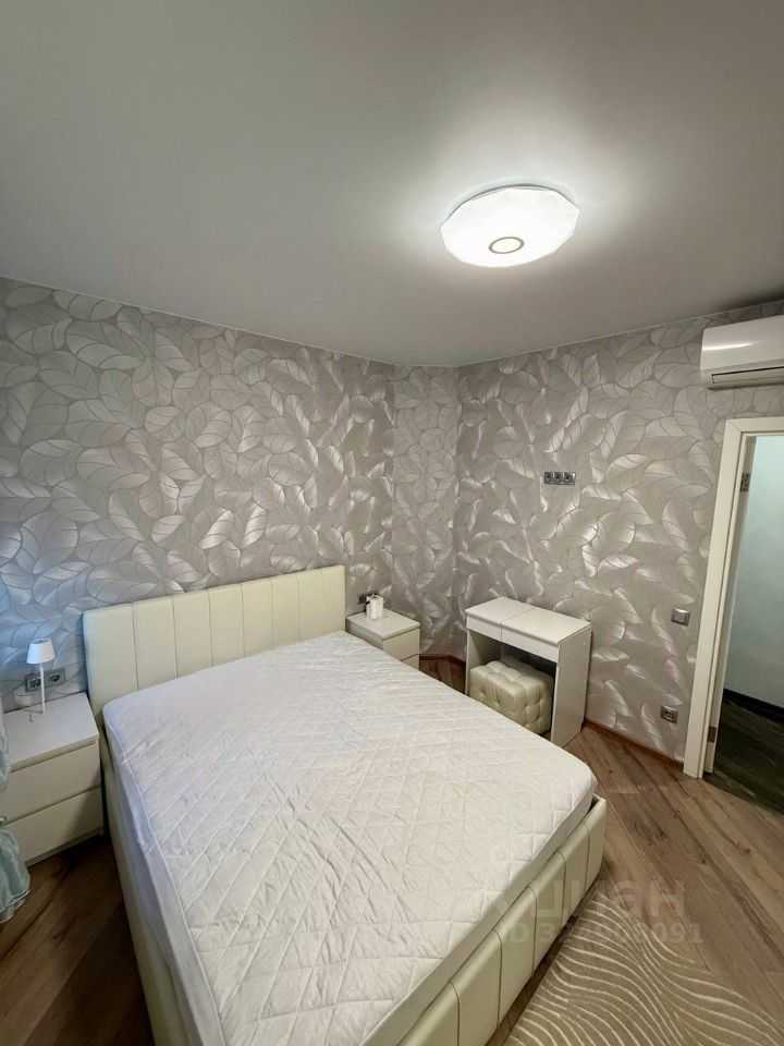 2-комнатная квартира, 55 м² — фотография 3