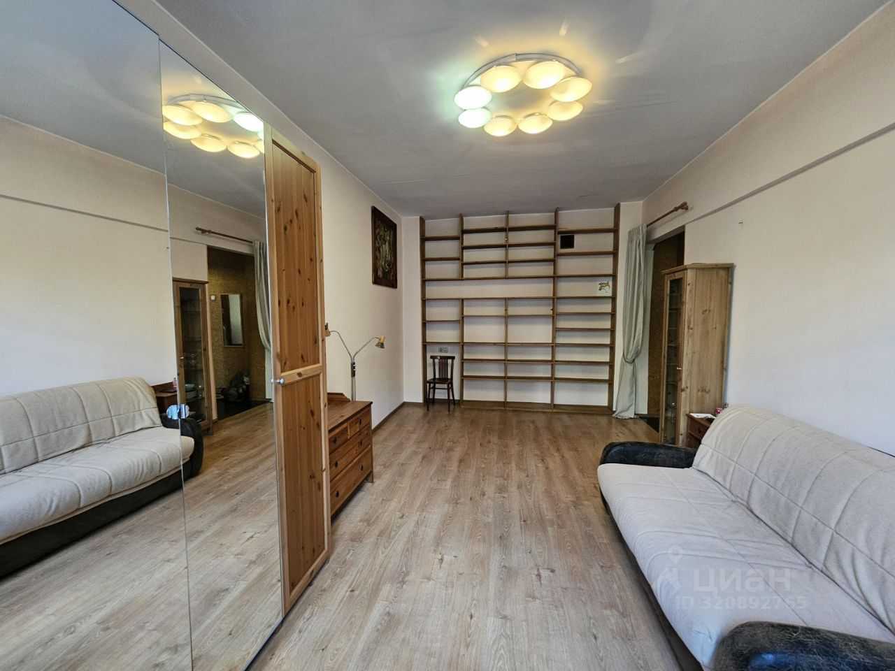 2-комнатная квартира, 57,3 м² — фотография 2