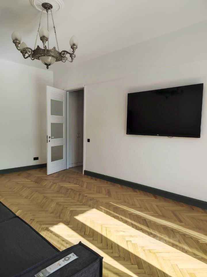 2-комнатная квартира, 58 м² — фотография 3