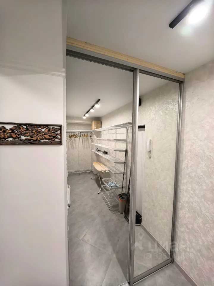 2-комнатная квартира, 56,6 м² — фотография 2