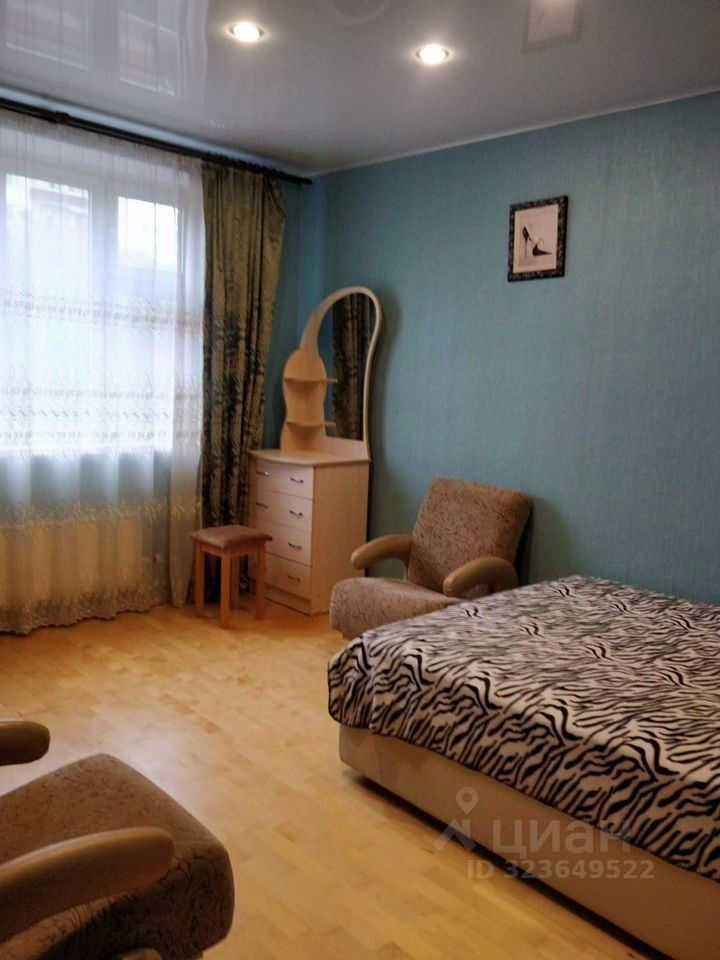 3-комнатная квартира, 77 м² — фотография 3