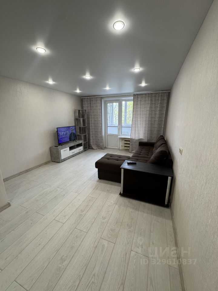1-комнатная квартира, 38 м² — фотография 2