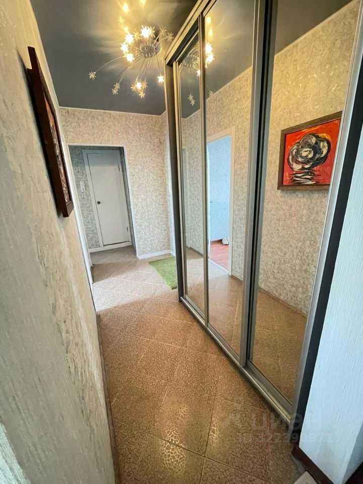 2-комнатная квартира, 56 м² — фотография 3