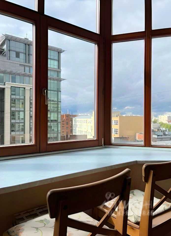 4-комнатная квартира, 155 м²