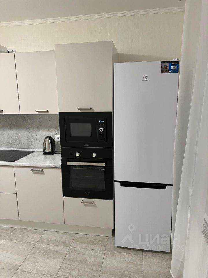 3-комнатная квартира, 77 м² — фотография 2