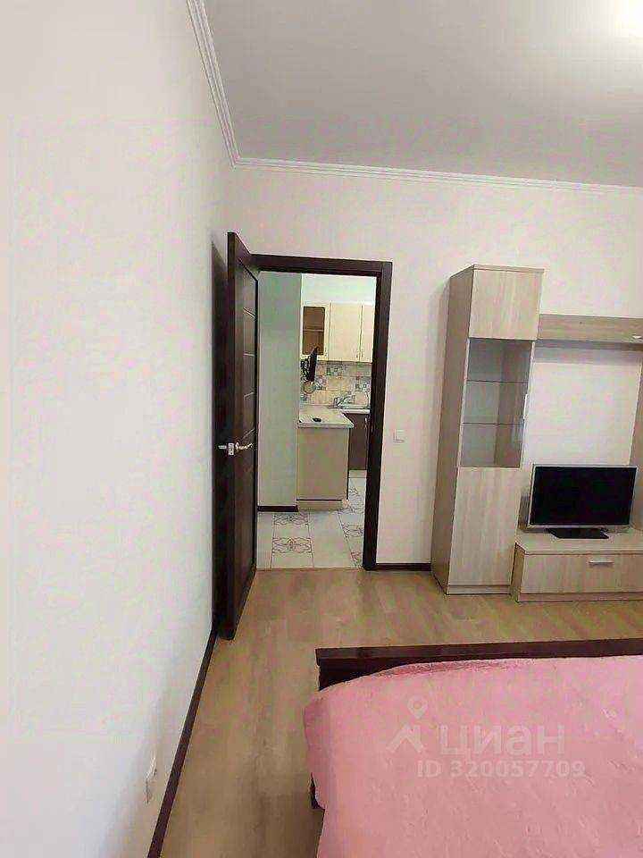 1-комнатная квартира, 38 м² — фотография 3