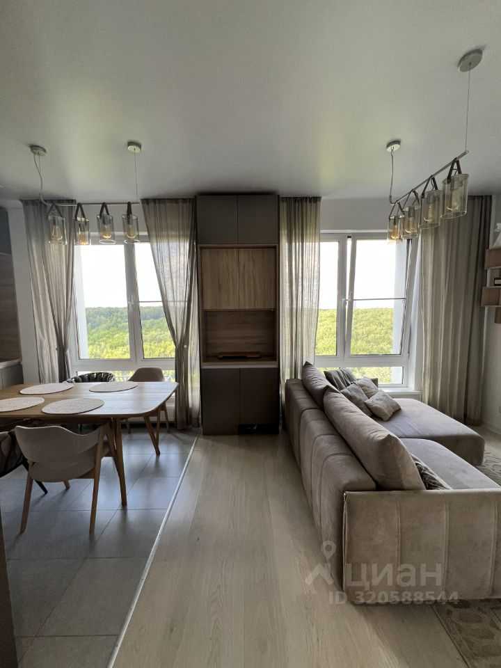 4-комнатная квартира, 94 м² — фотография 2