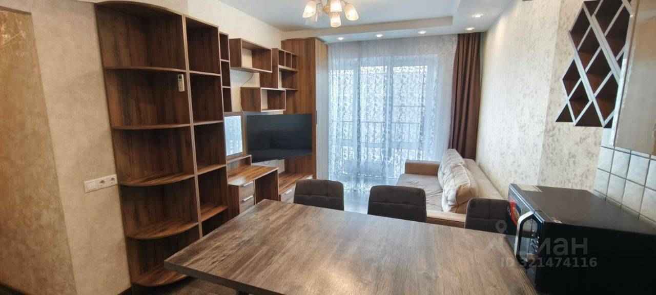 2-комнатная квартира, 66 м² — фотография 2