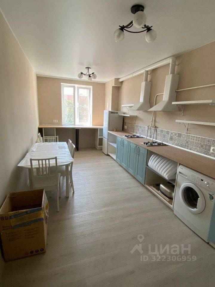 4-комнатная квартира, 107 м² — фотография 2