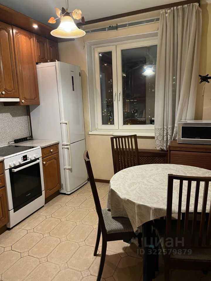 2-комнатная квартира, 58 м² — фотография 2