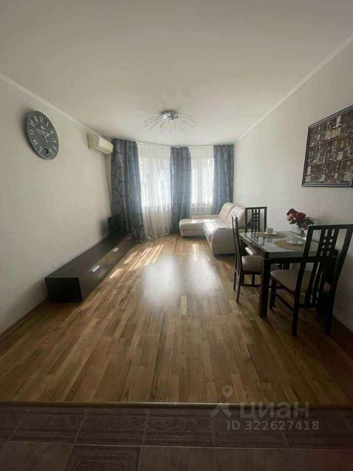 3-комнатная квартира, 65 м² — фотография 2
