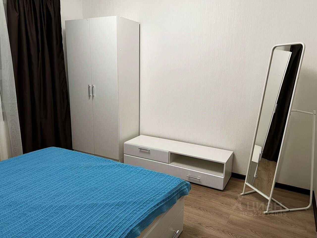 2-комнатная квартира, 56 м² — фотография 2