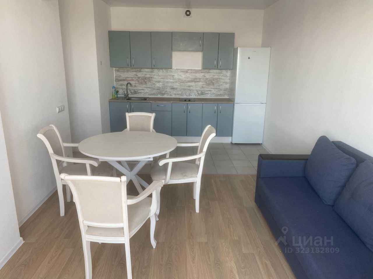 2-комнатная квартира, 57 м² — фотография 2
