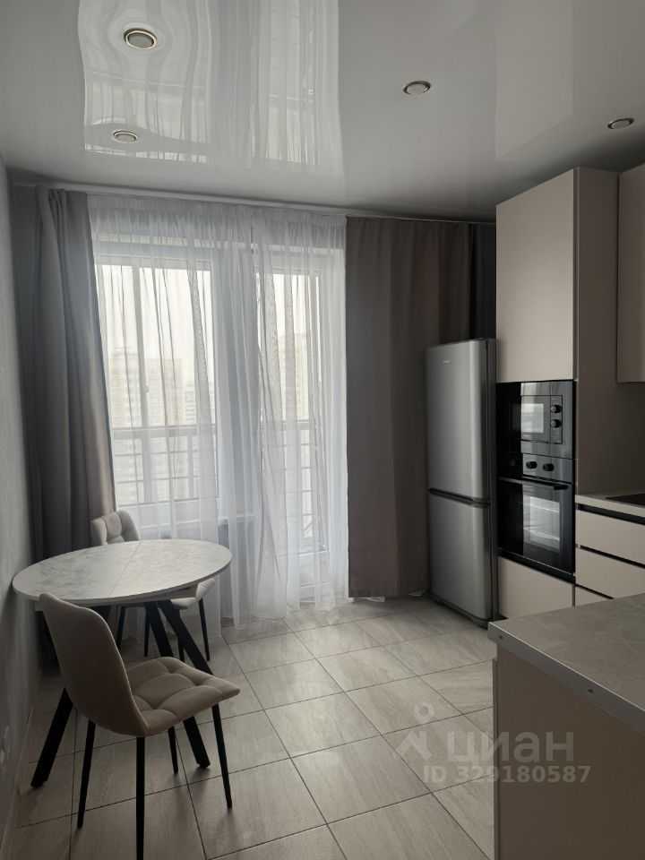1-комнатная квартира, 42 м²
