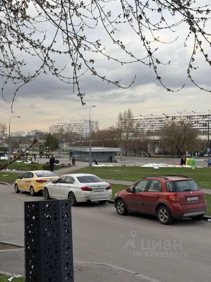 4-комнатная квартира, 130 м² — фотография 2