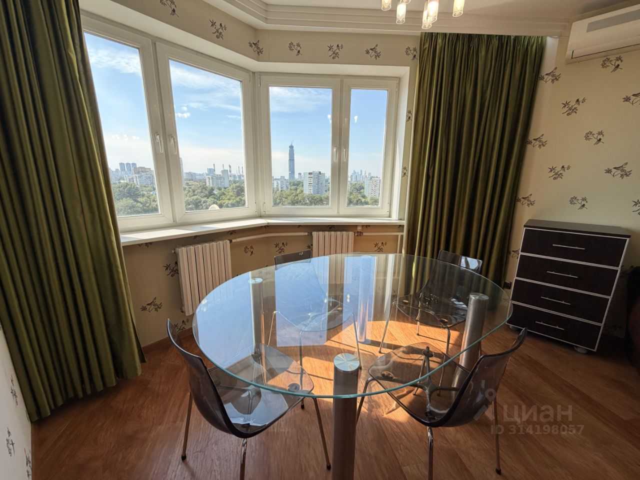 3-комнатная квартира, 100 м²