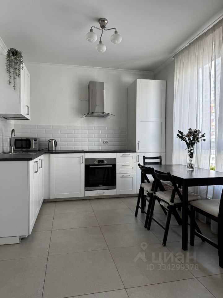 1-комнатная квартира, 46,7 м² — фотография 3