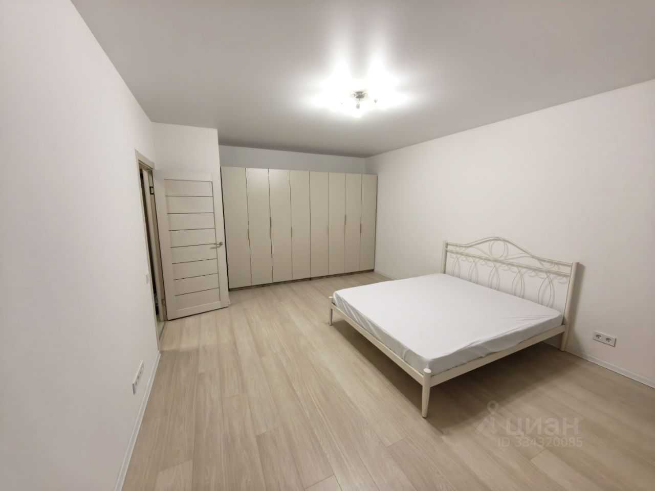1-комнатная квартира, 42,7 м² — фотография 3