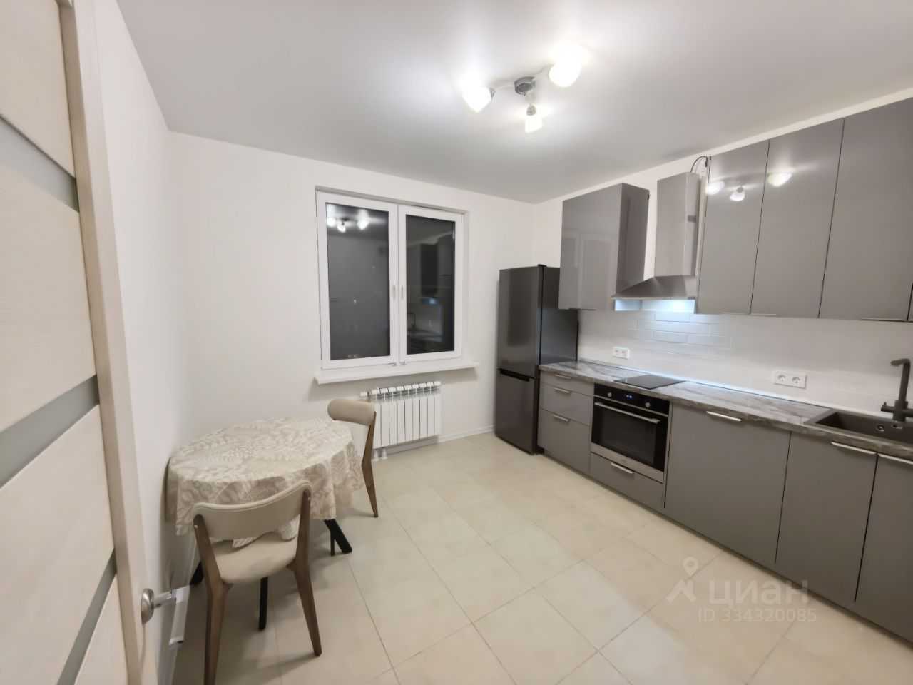 1-комнатная квартира, 42,7 м² — фотография 2