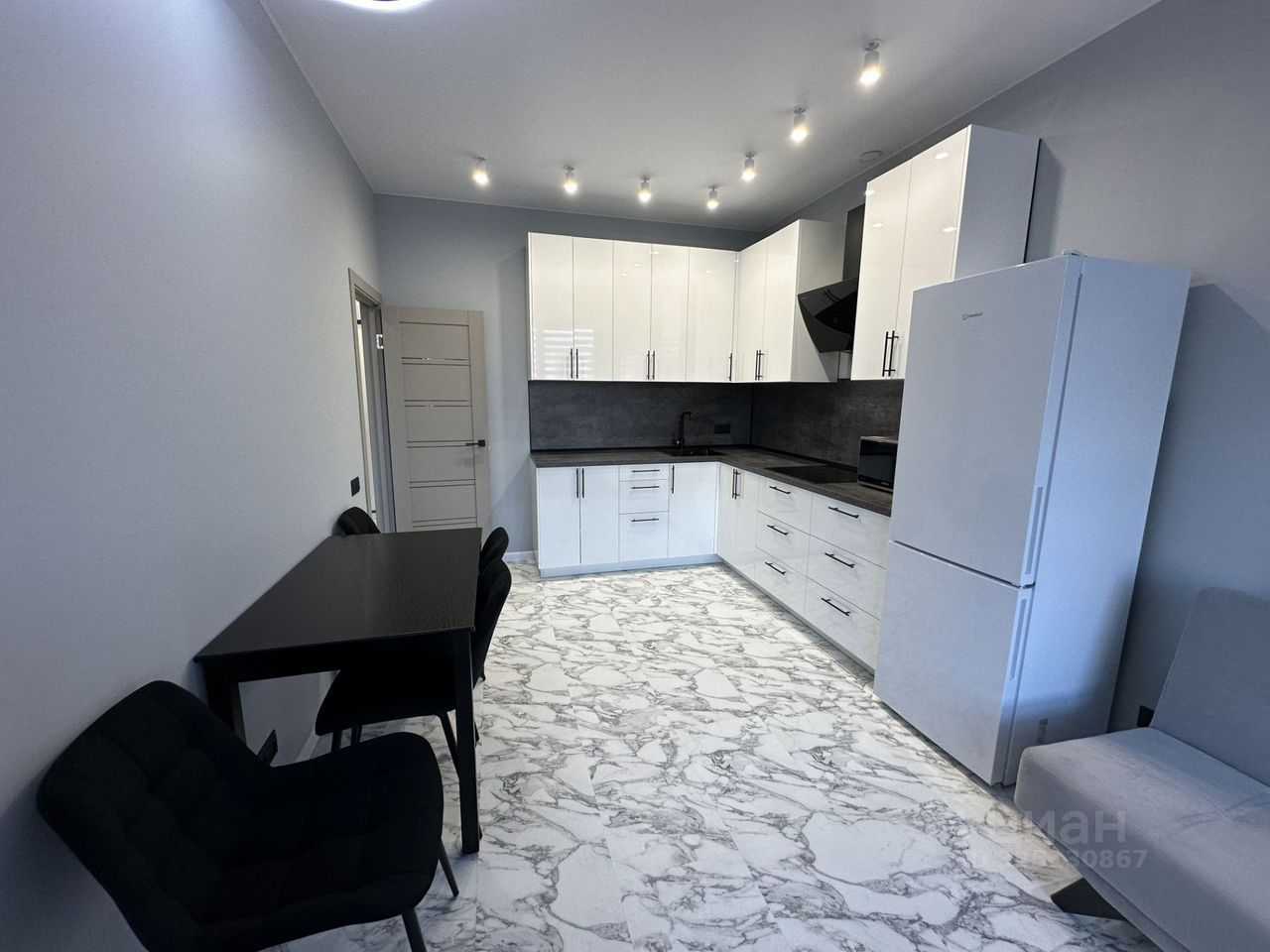 2-комнатная квартира, 40 м² — фотография 2