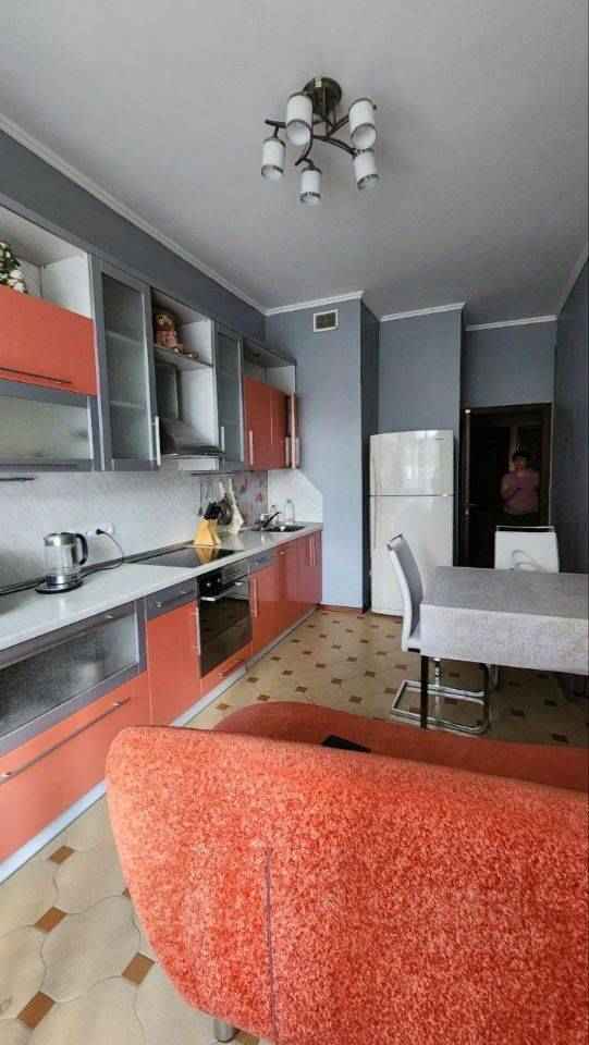 1-комнатная квартира, 60 м² — фотография 2