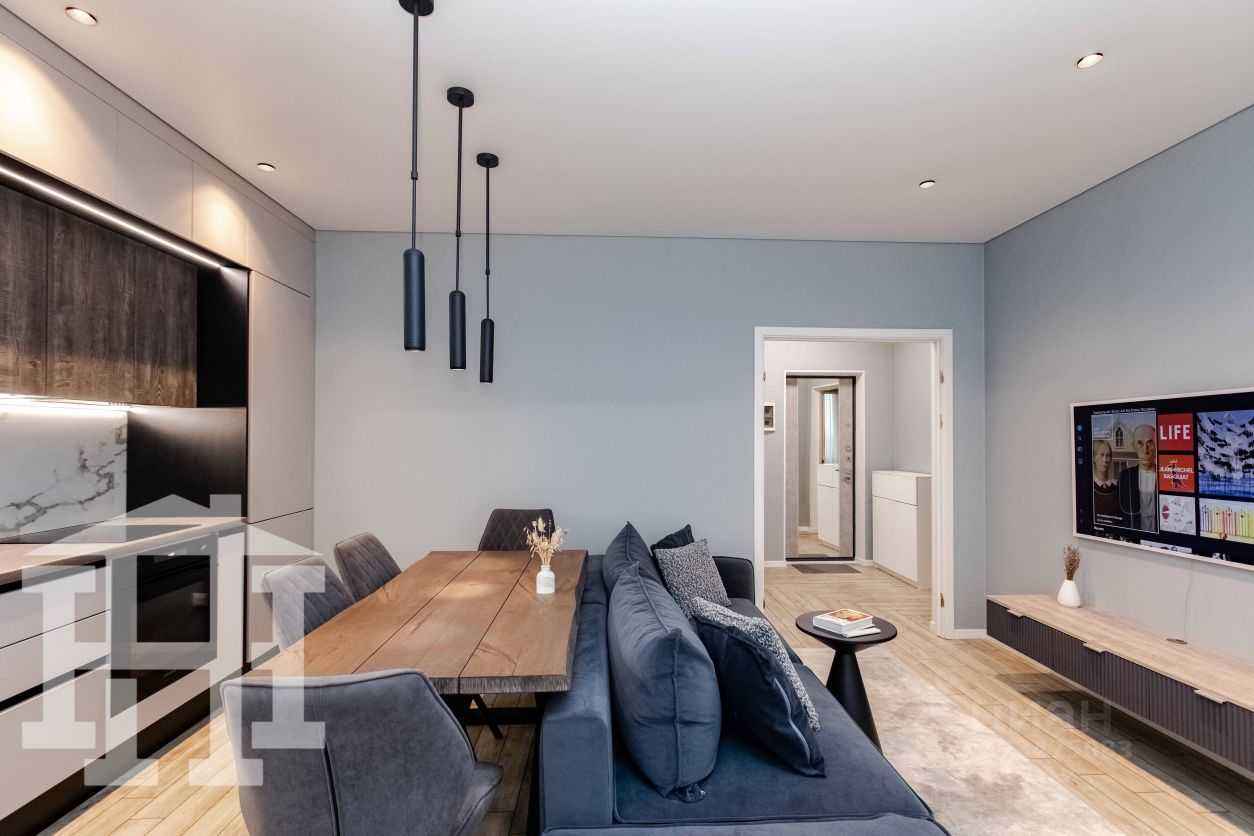 2-комнатная квартира, 55 м² — фотография 2