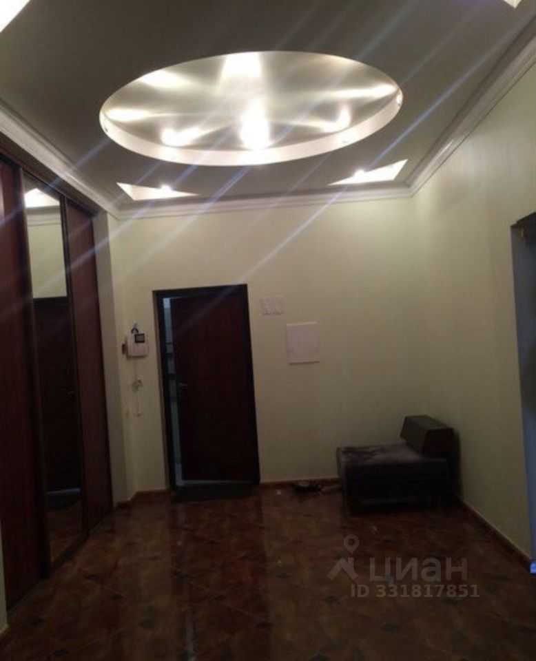 2-комнатная квартира, 81 м² — фотография 2