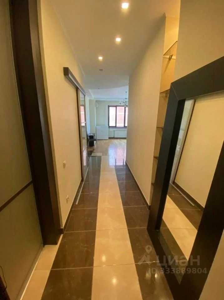 3-комнатная квартира, 82 м²