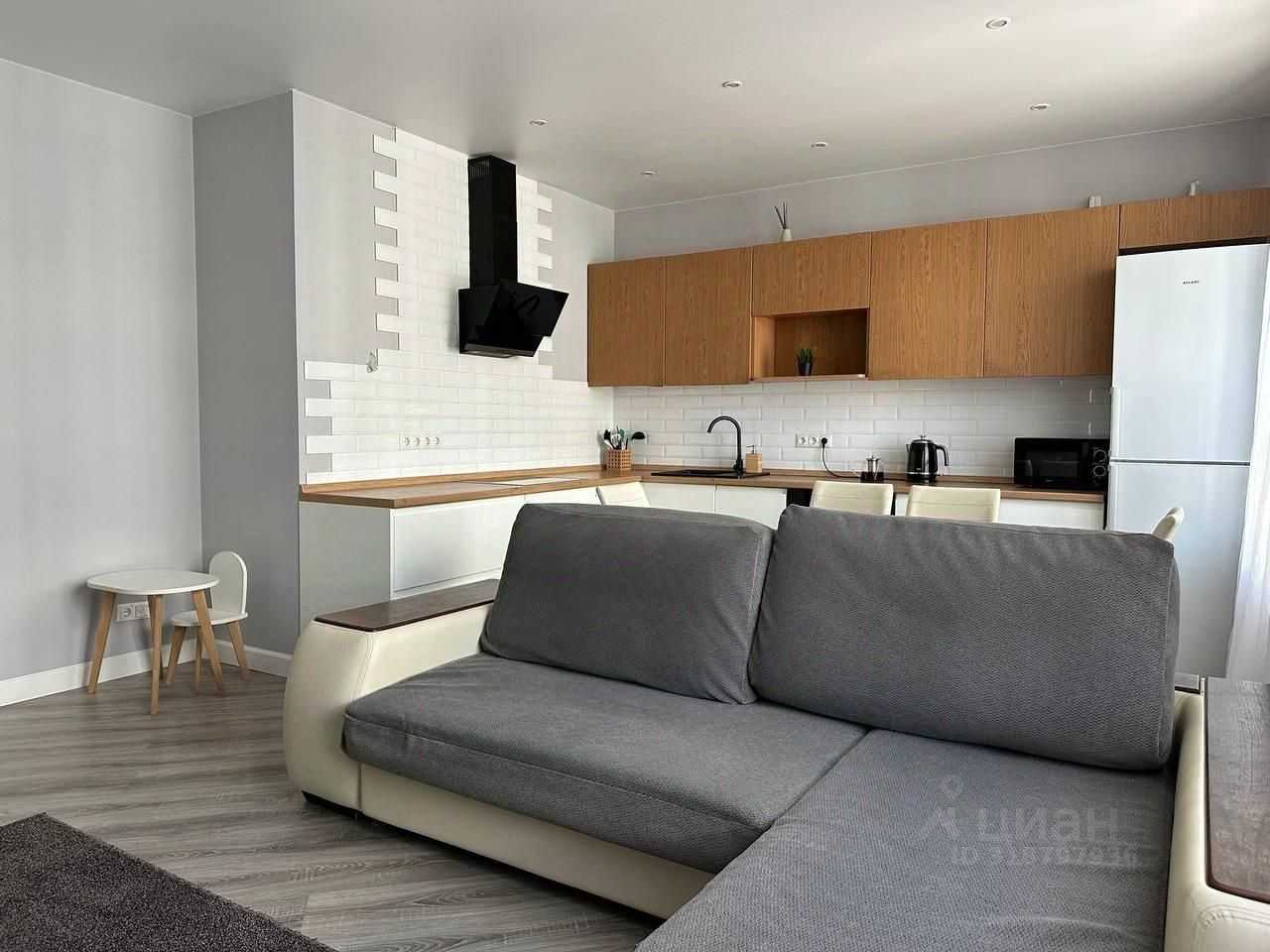 3-комнатная квартира, 76 м² — фотография 2