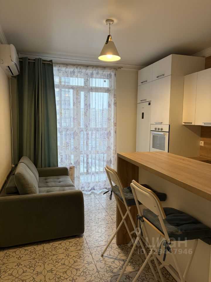 1-комнатная квартира, 38,4 м² — фотография 2