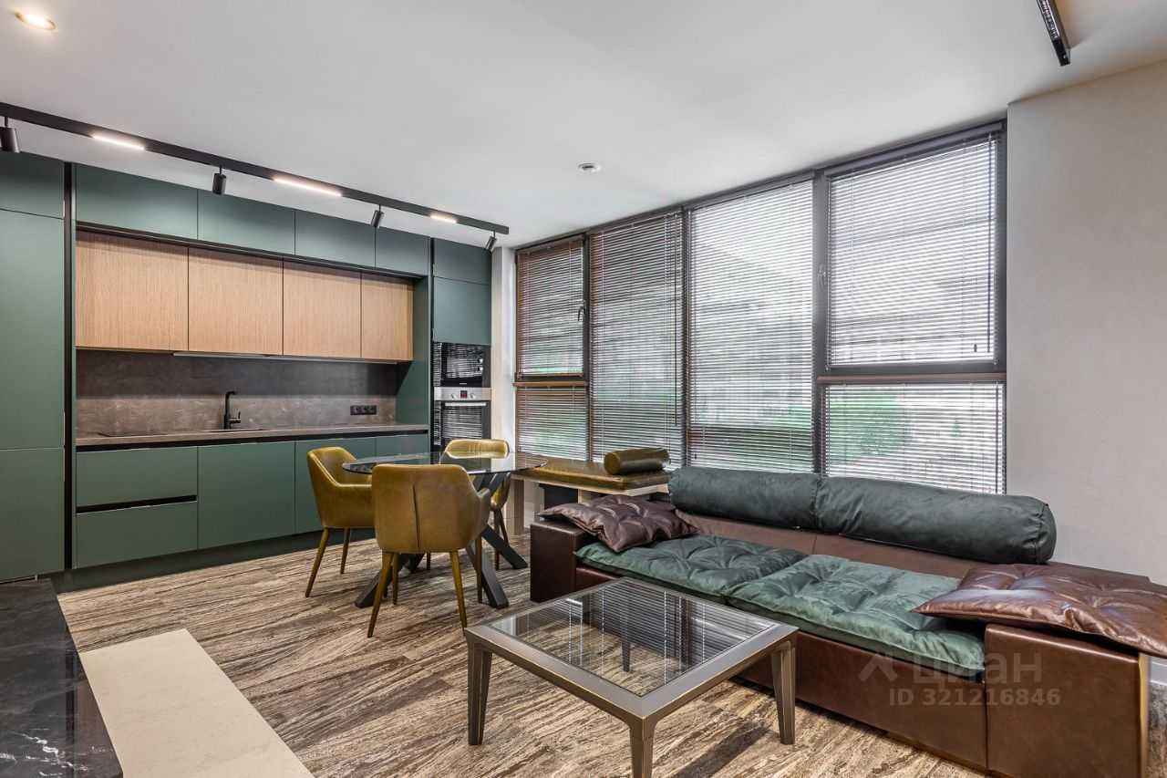 2-комнатная квартира, 84 м² — фотография 2