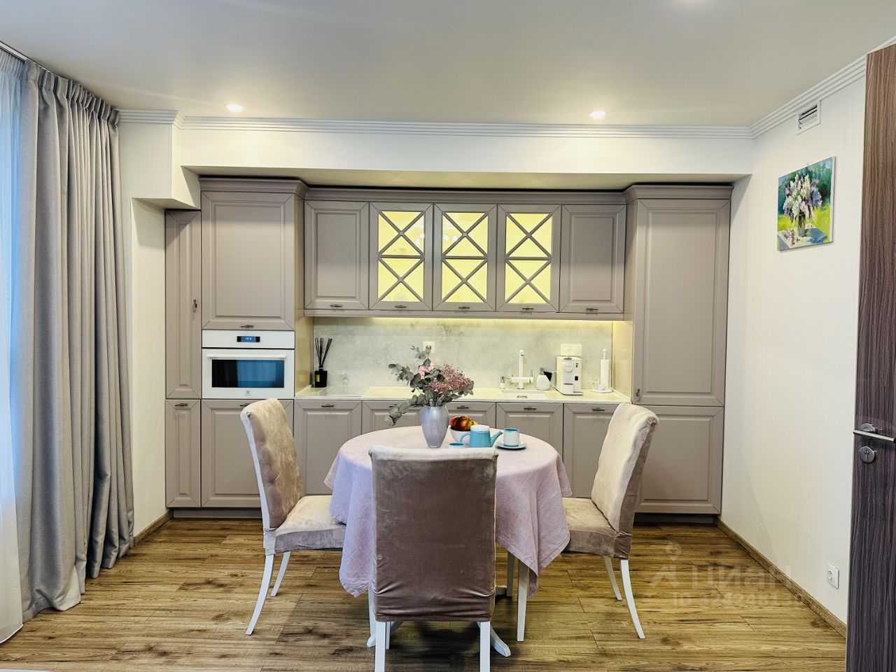 2-комнатная квартира, 111 м² — фотография 2