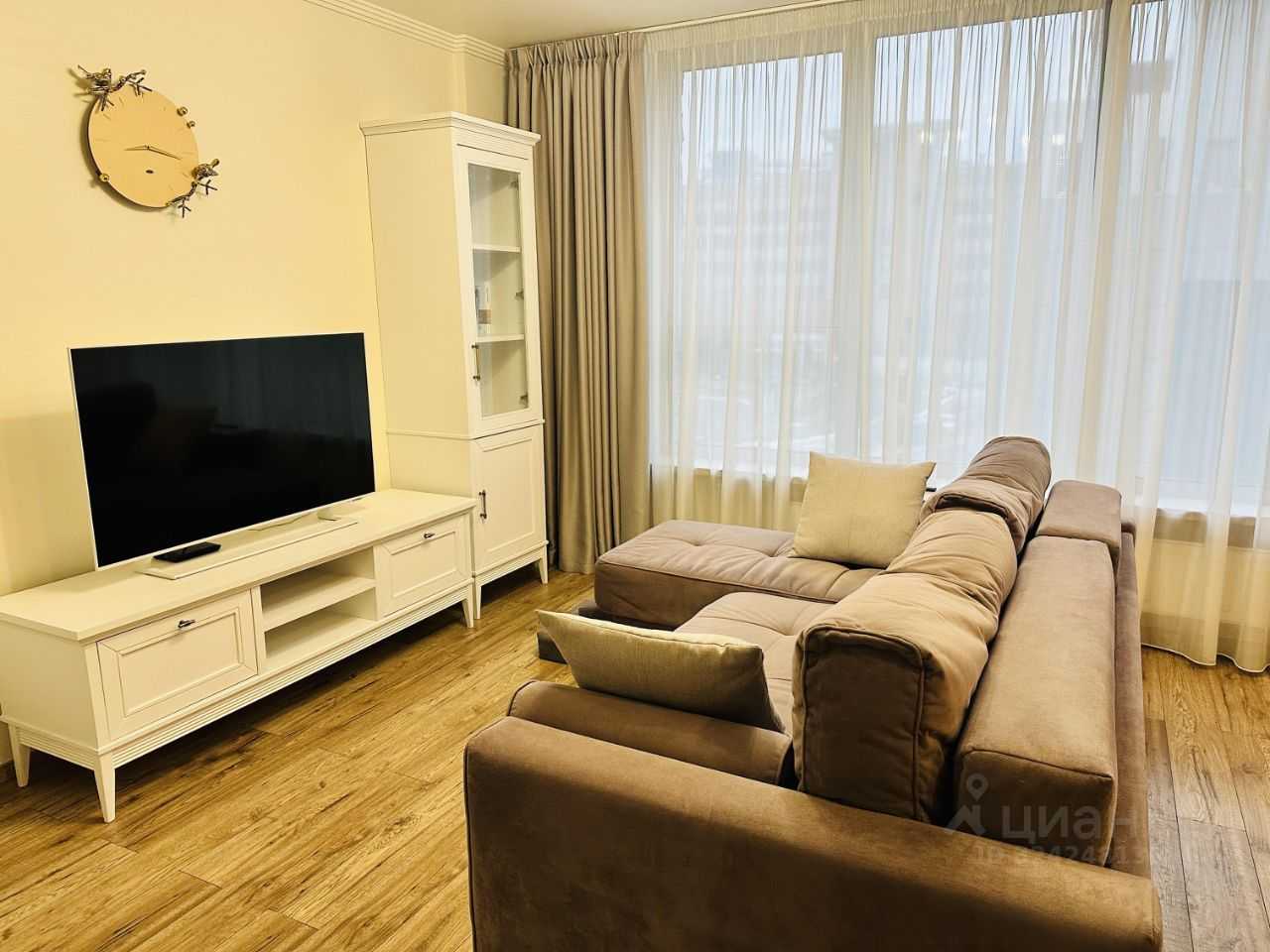 2-комнатная квартира, 111 м² — фотография 3