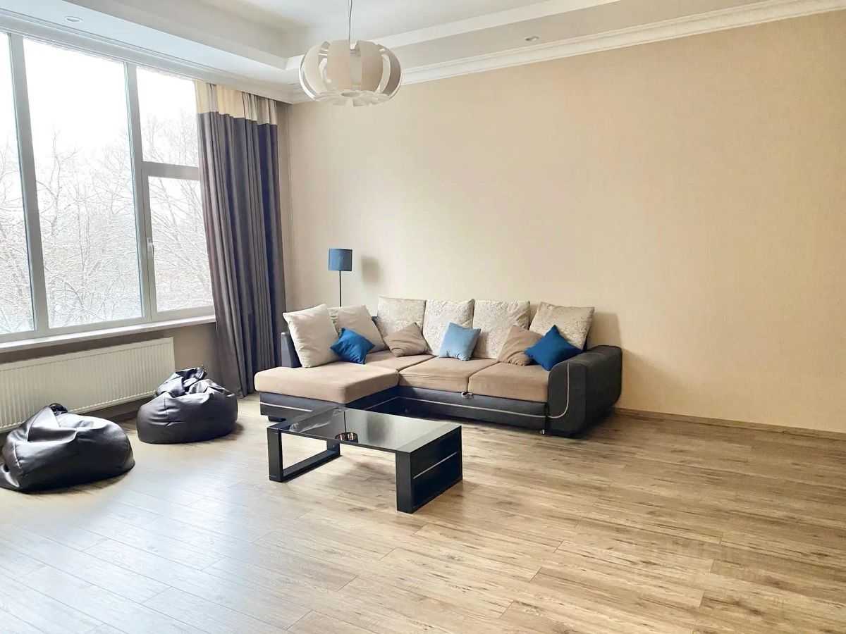 1-комнатная квартира, 75 м²