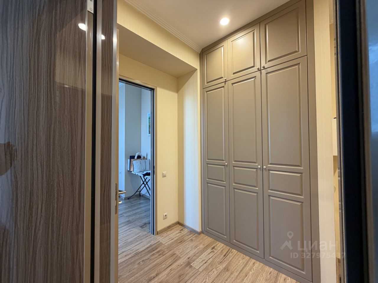 2-комнатная квартира, 71,3 м² — фотография 3