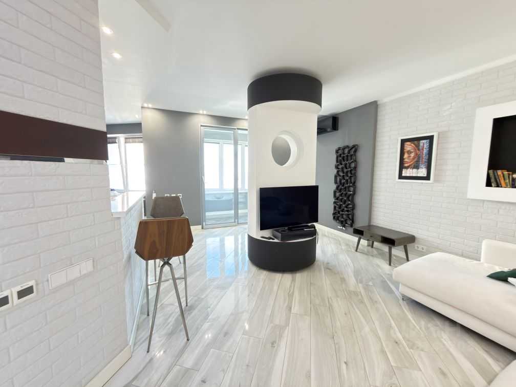 3-комнатная квартира, 135 м² — фотография 2